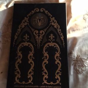 Kat Von D saint and sinner pallet